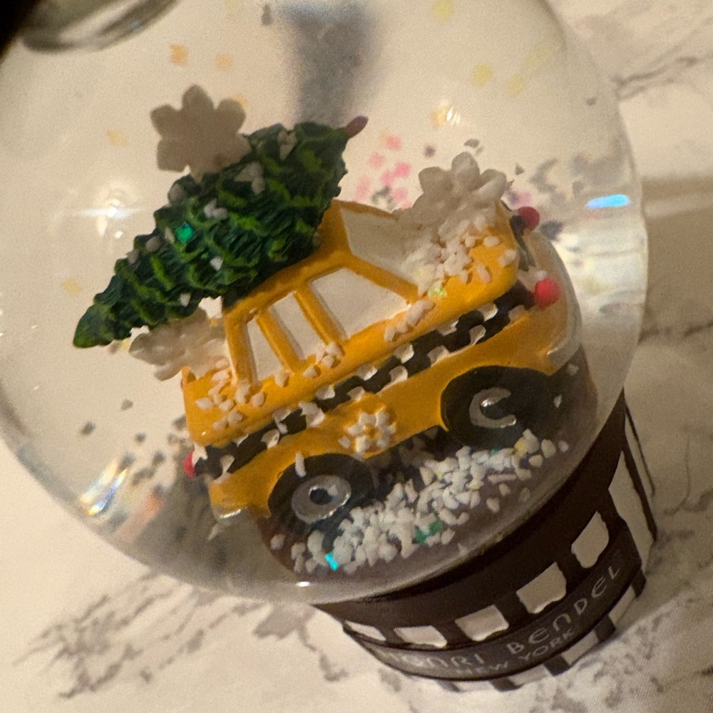 Ornament - Picture 3 of 6